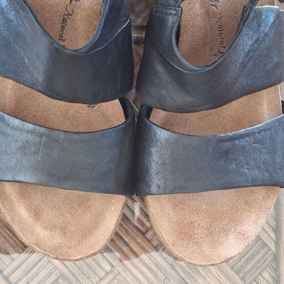 Sofft Melina Sandals Black Leather Stacked Block Heel Buckle Ankle Strap size 8 - Picture 11 of 16